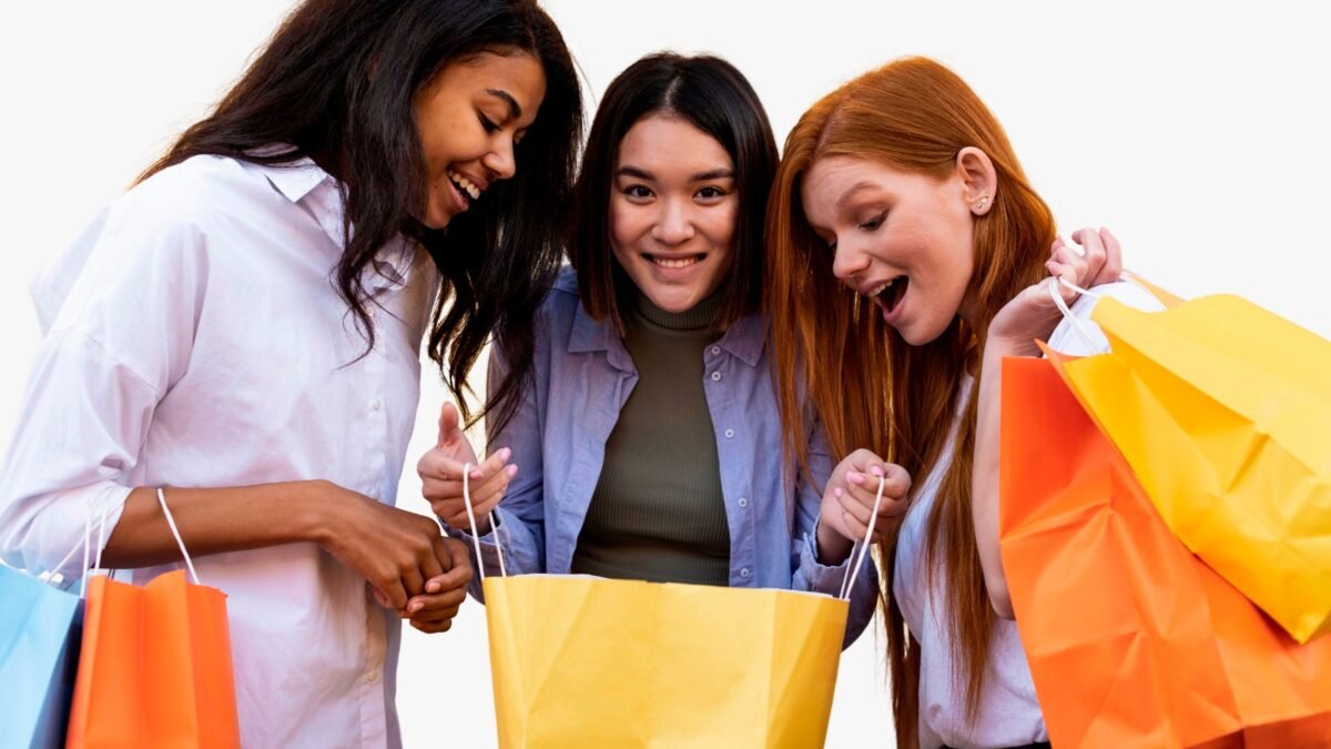 Jovens brasileiros são pragmáticos na hora de comprar e priorizam o “bolso” e a autenticidade da marca