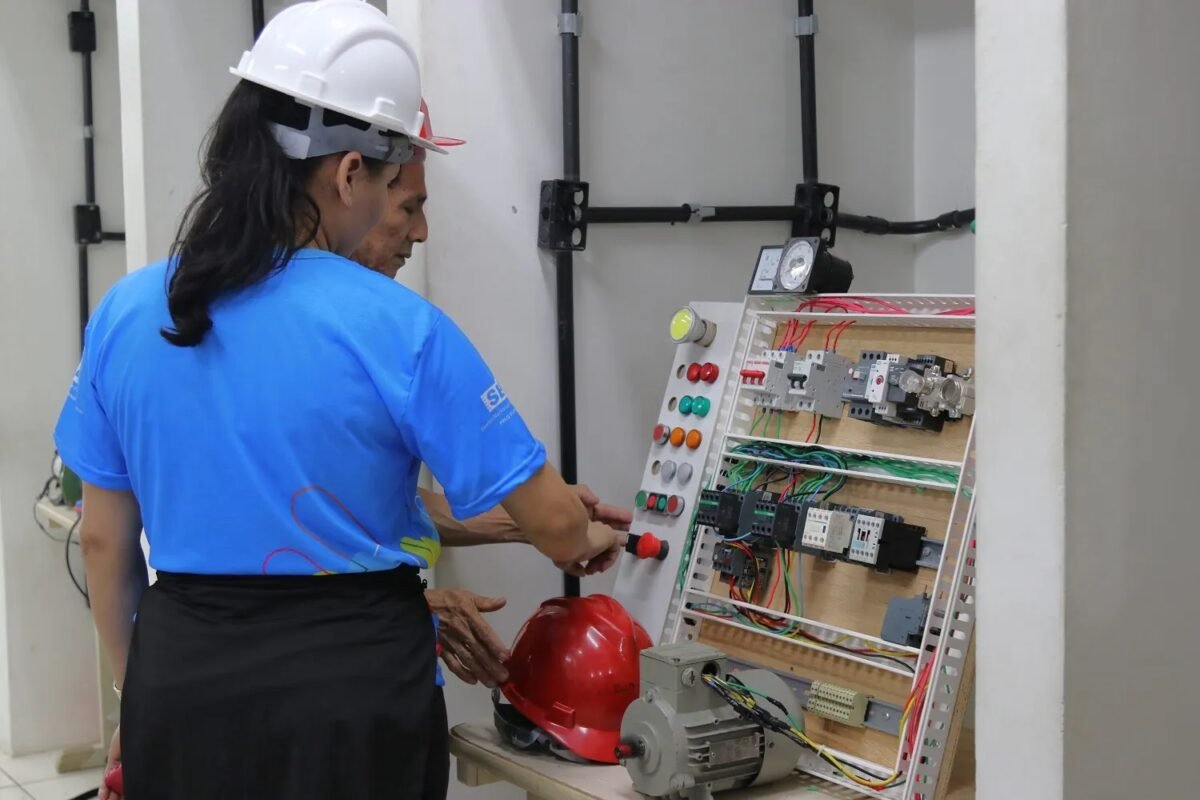 Senai Amazonas abre inscrições para 3.673 vagas gratuitas em cursos de qualificação