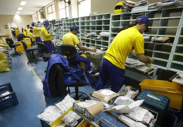 TST exige 80% do efetivo dos Correios em greve