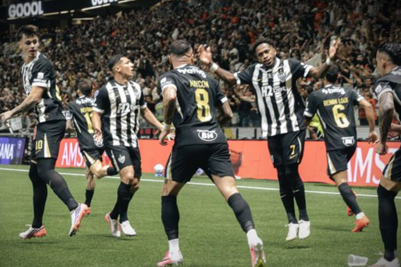 Atlético-MG elimina o Santos da Copa Sul-Americana nos pênaltis