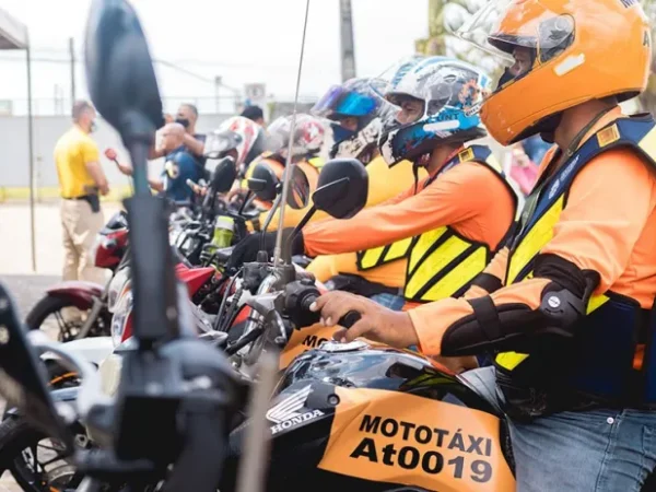 MP dos mototaxistas perde validade após ausência de votação