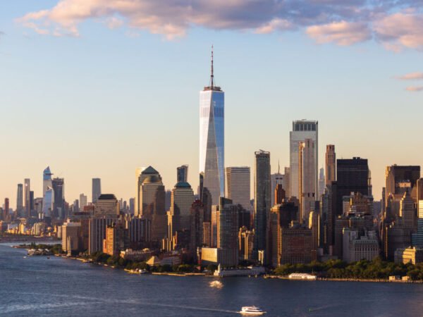 Torres de Nova York passam por limpeza após surto de bactéria