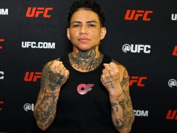 Ketlen Esquentadinha lamenta revés no UFC e projeta volta aos octógonos em 2027