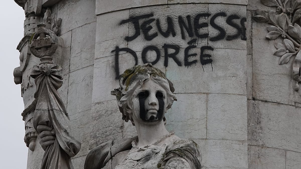 Europa diverge sobre culpa estrangeira em protestos e motins