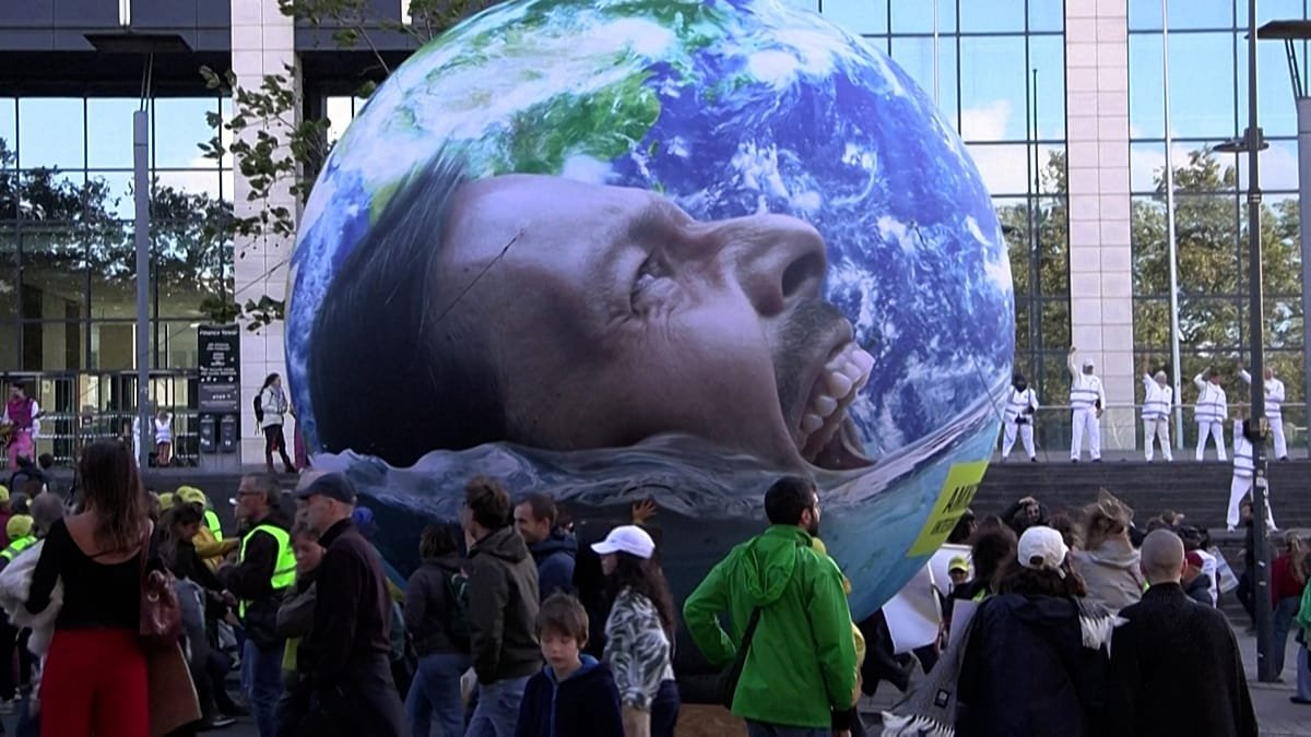 Milhares protestam em Bruxelas por ações climáticas urgentes