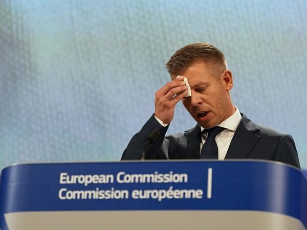 União Europeia libera 4,2 bilhões de euros para a Hungria
