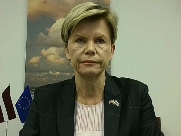 Chancelaria da Letônia avalia segurança na OTAN
