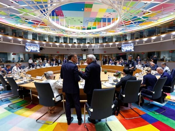 Líderes da UE discutem energia, orçamento e Ucrânia em Bruxelas