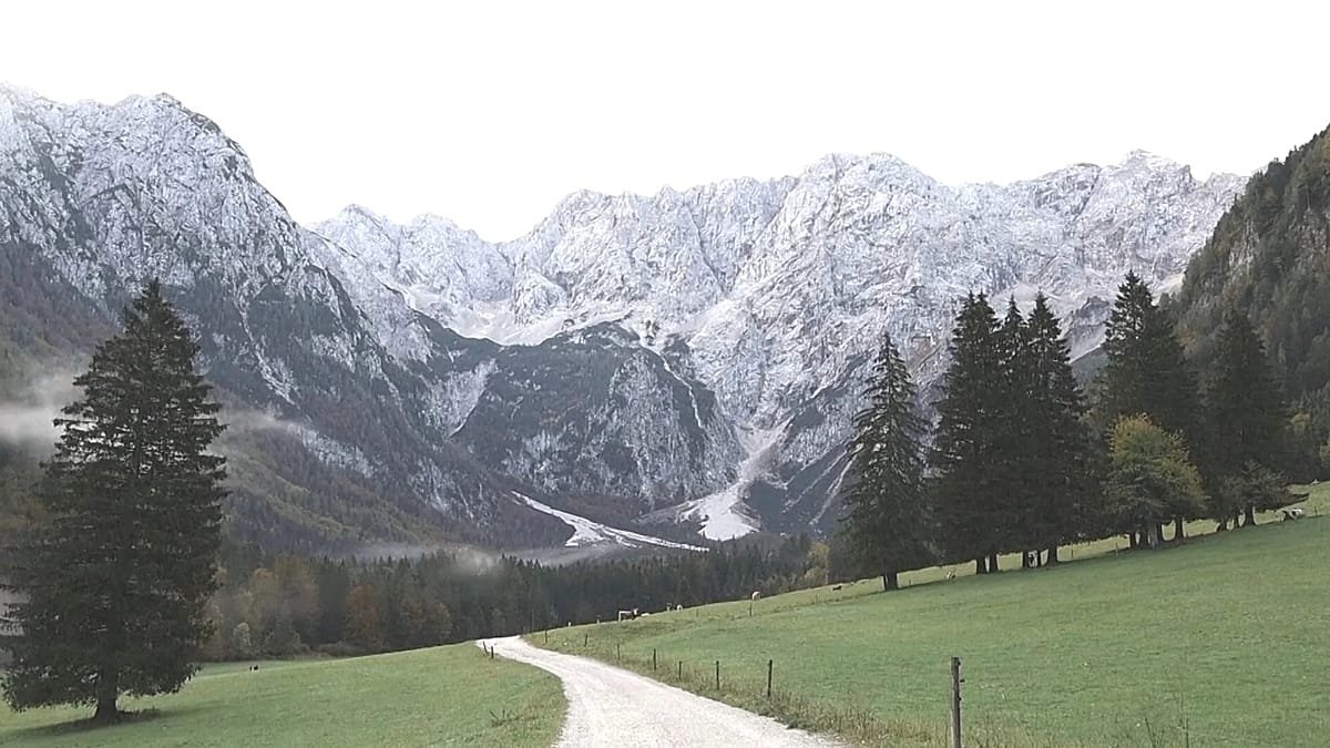 Eslovenia tenta salvar seu ultimo glaciar diante do aquecimento global