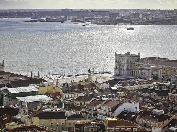Lisboa é eleita o melhor destino urbano e de cruzeiros da Europa em 2026