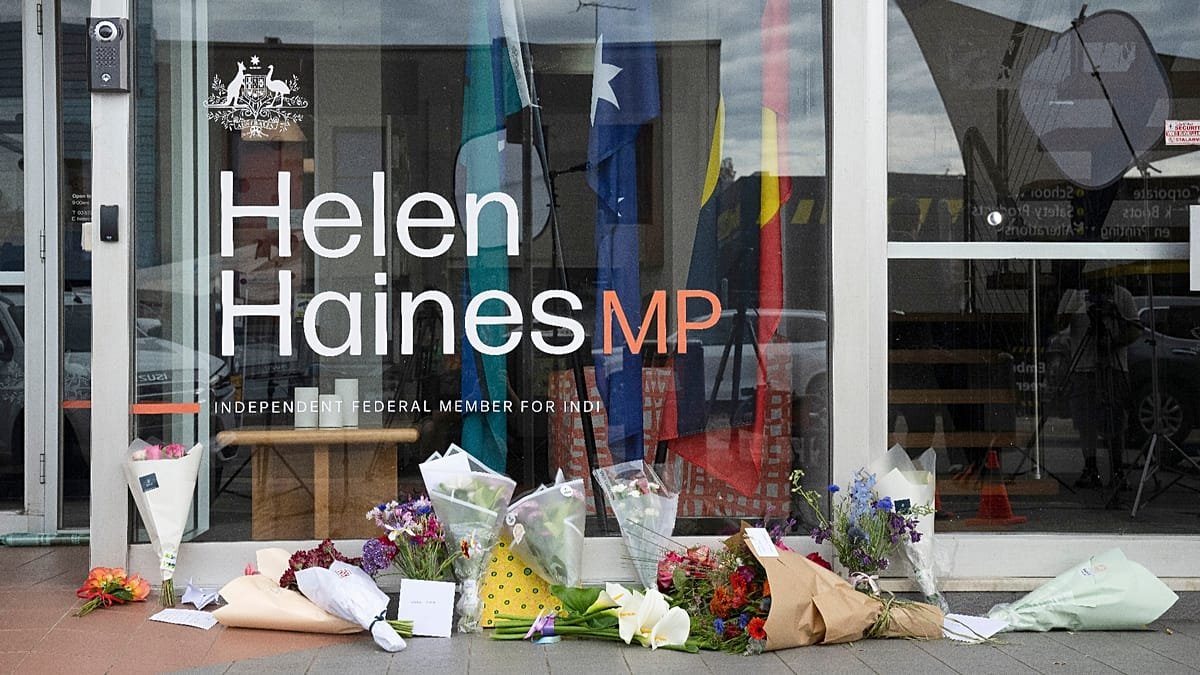 Parlamentar australiana perde a perna após ser atropelada de propósito