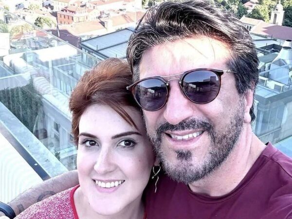 Viúva de Lito Sousa chora ao falar sobre seu primeiro voo sem o marido