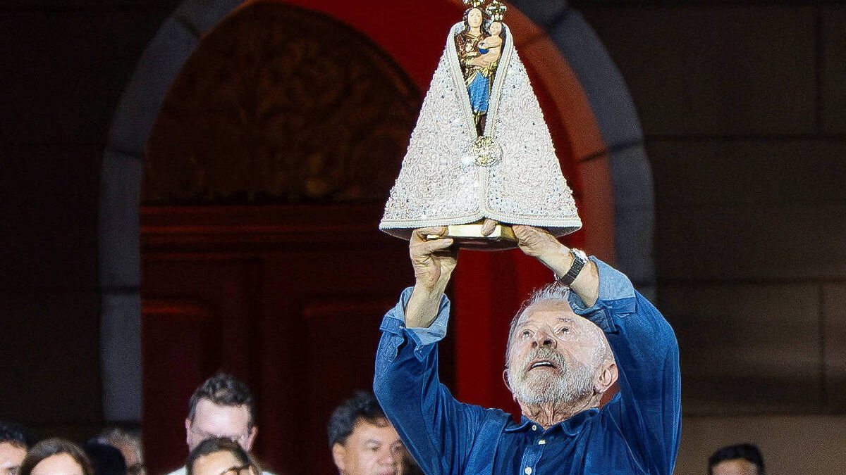 Lula critica decisão do TSE e cobra imparcialidade de Kassio Marques