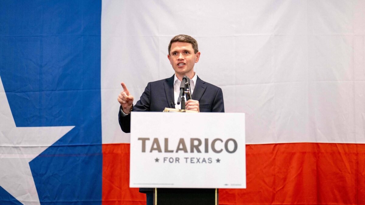 Candidato progressista usa a Bíblia para atrair eleitores no Texas