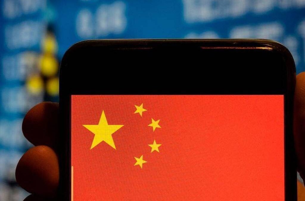 China impõe regras duras para limitar o uso de namorados virtuais de IA