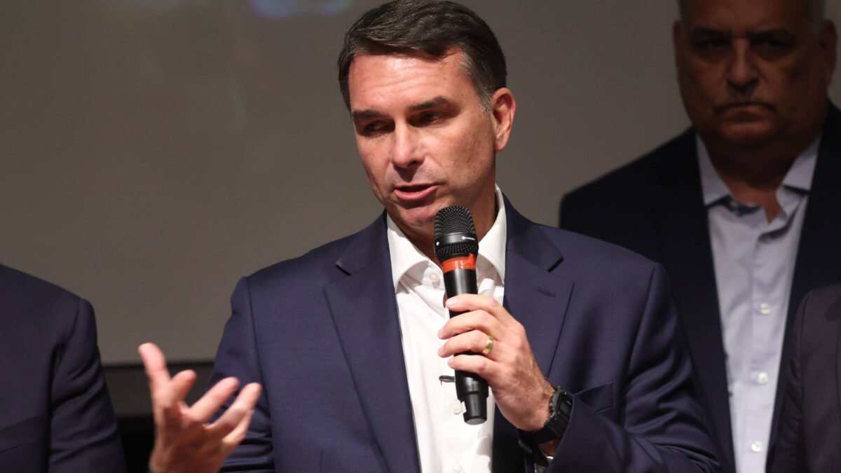 Leitora alerta para risco ambiental irreversível sob eventual gestão de Flávio