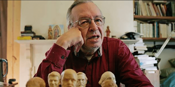 O legado de Olavo de Carvalho no bolsonarismo sob a ótica de Flávio