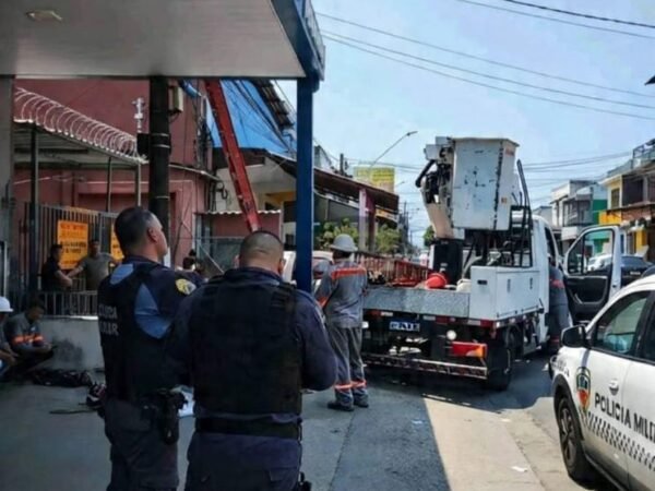 Eletricista morre após choque elétrico na Zona Sul de Manaus