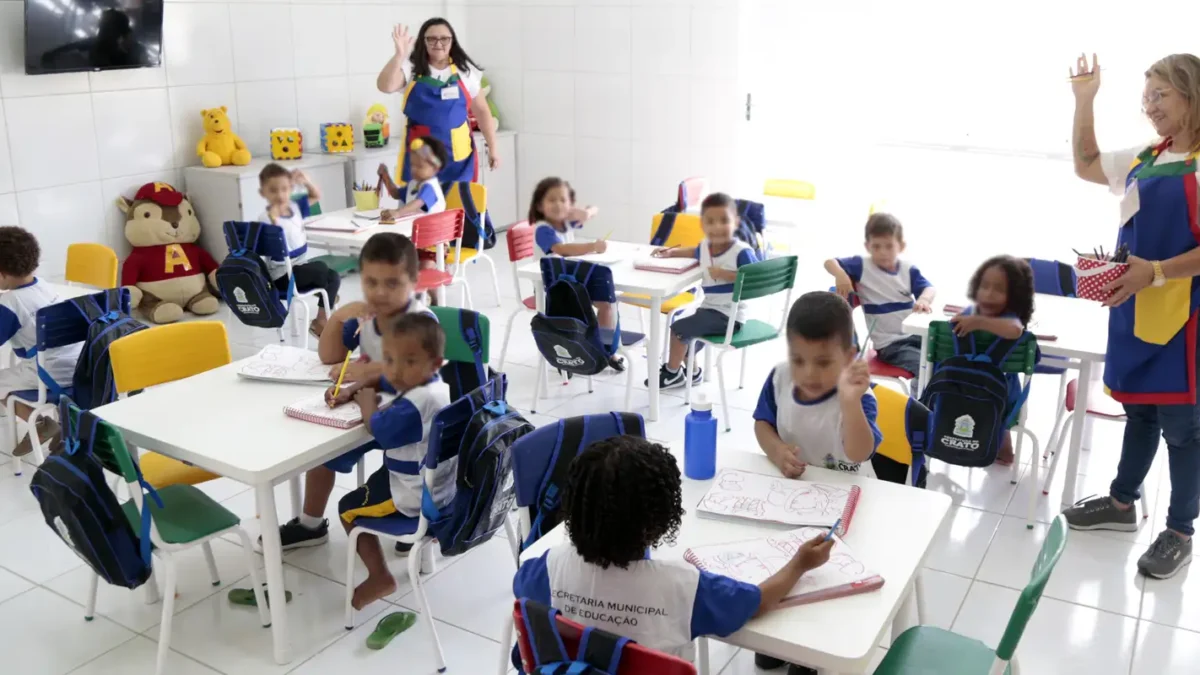 Começa prazo para escolha de livros da educação infantil no PNLD