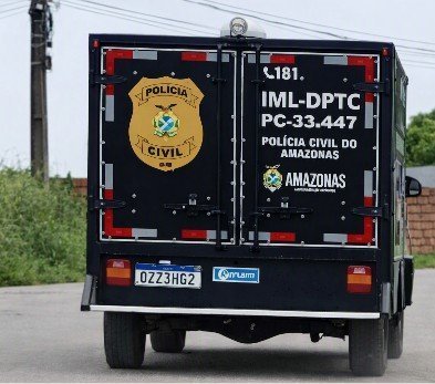 Homem é assassinado a facadas na Avenida Constantino Nery