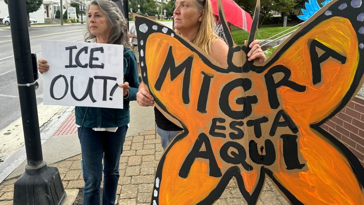 Táticas de imigração de Trump geram debate antes das eleições