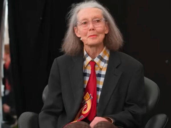 Anne Carson ganha Nobel de Literatura de 2026