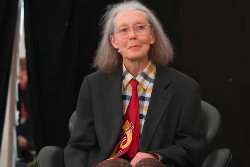 Anne Carson ganha Nobel de Literatura de 2026