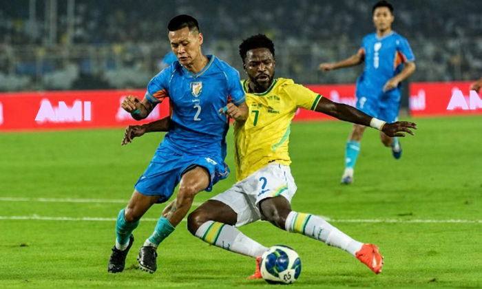 Brasil vence a Índia por 4 a 0 em amistoso internacional