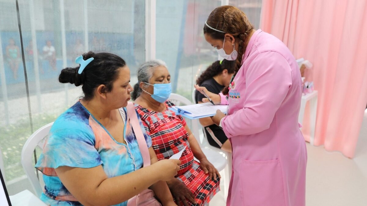 Confira os endereços das unidades móveis de saúde da mulher em Manaus