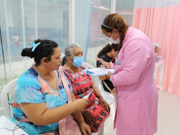 Confira os endereços das unidades móveis de saúde da mulher em Manaus