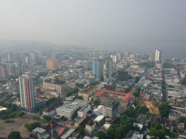 Manaus lidera ranking nacional de poluição do ar nesta sexta-feira