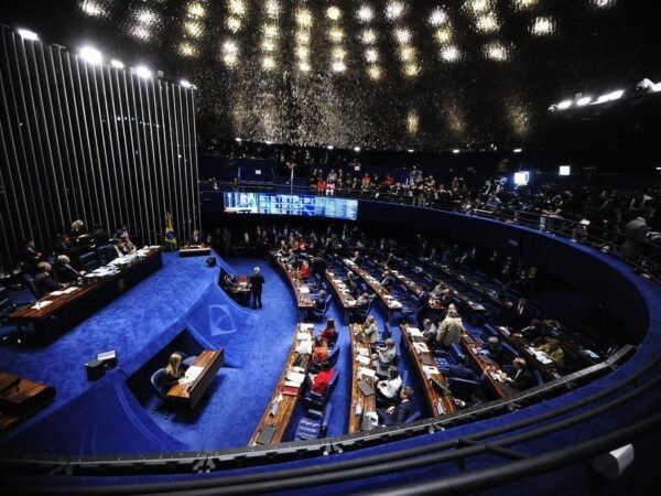Petistas resistem a emenda sobre maioridade penal na PEC da Segurança