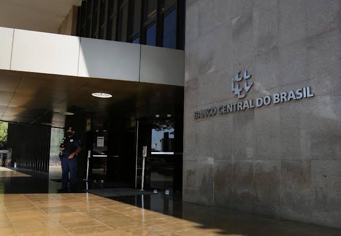 Indicador de atividade econômica do Banco Central cresce em agosto