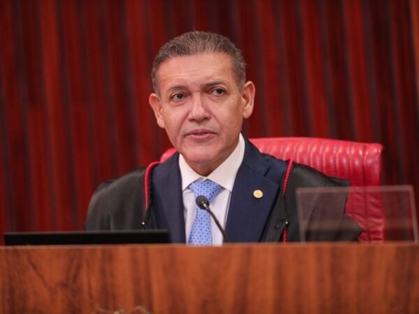 Kassio descarta mudança nas regras do WhatsApp antes do segundo turno