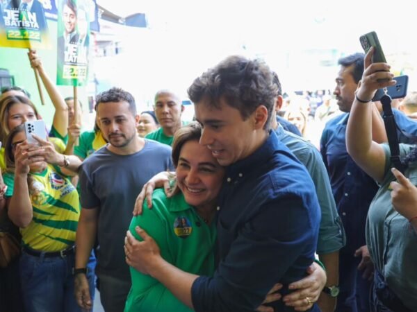 Deputados Nikolas Ferreira e Lucas Pavanato vêm a Manaus