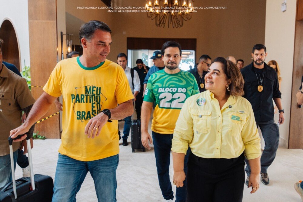 Lideranças da direita chegam a Manaus para evento político