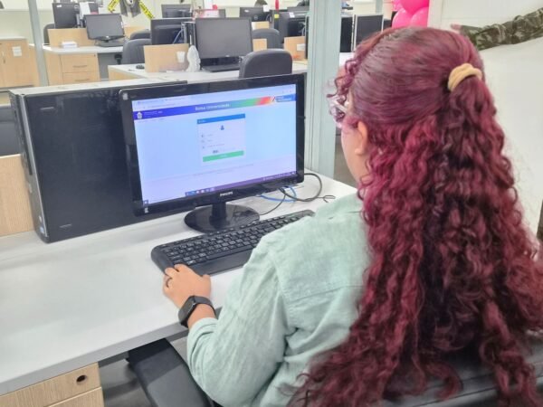 Divulgada a primeira chamada do programa Bolsa Universidade em Manaus