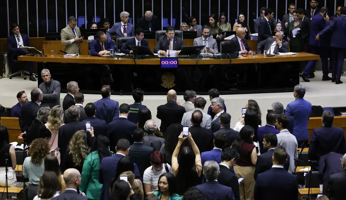 Senado vota PEC da escala 6×1 na próxima quarta-feira