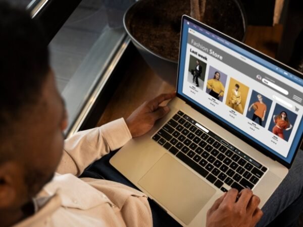 Sete passos essenciais para criar um site de vendas eficiente