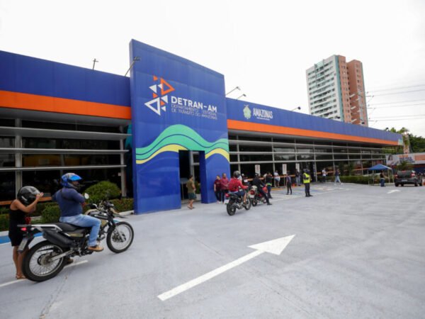 Detran-AM muda agenda de exames e serviços no feriado de Finados