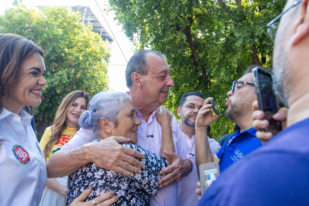 Omar Aziz aposta na ampliação do Crédito Rosa para mulheres no Amazonas