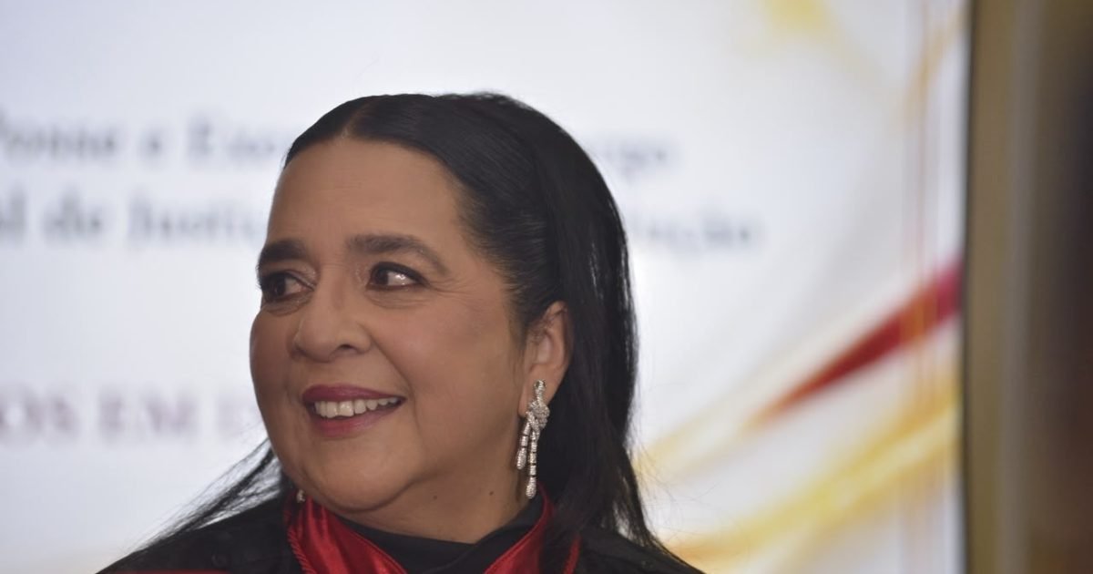 Leda Albuquerque assume terceiro mandato à frente do MPAM