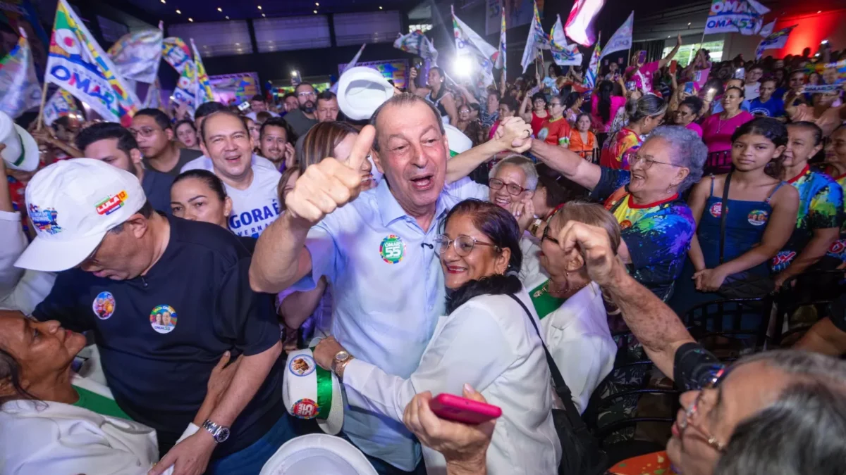 Omar Aziz propõe Hospital do Idoso e reabertura de centros de convivência