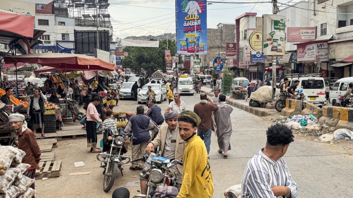Iêmen alerta para colapso de hospitais em Taiz devido a cerco dos houthis