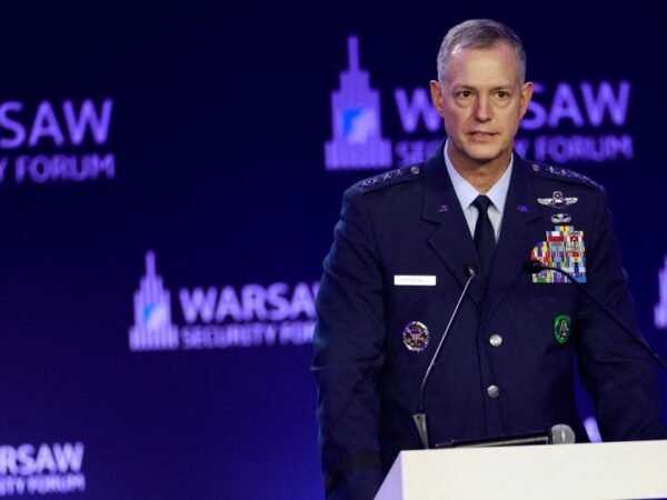 OTAN promete destruir quem ousar atacar a aliança militar