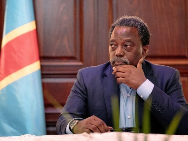 Ex-presidente do Congo une-se a grupo rebelde em nova coalizão