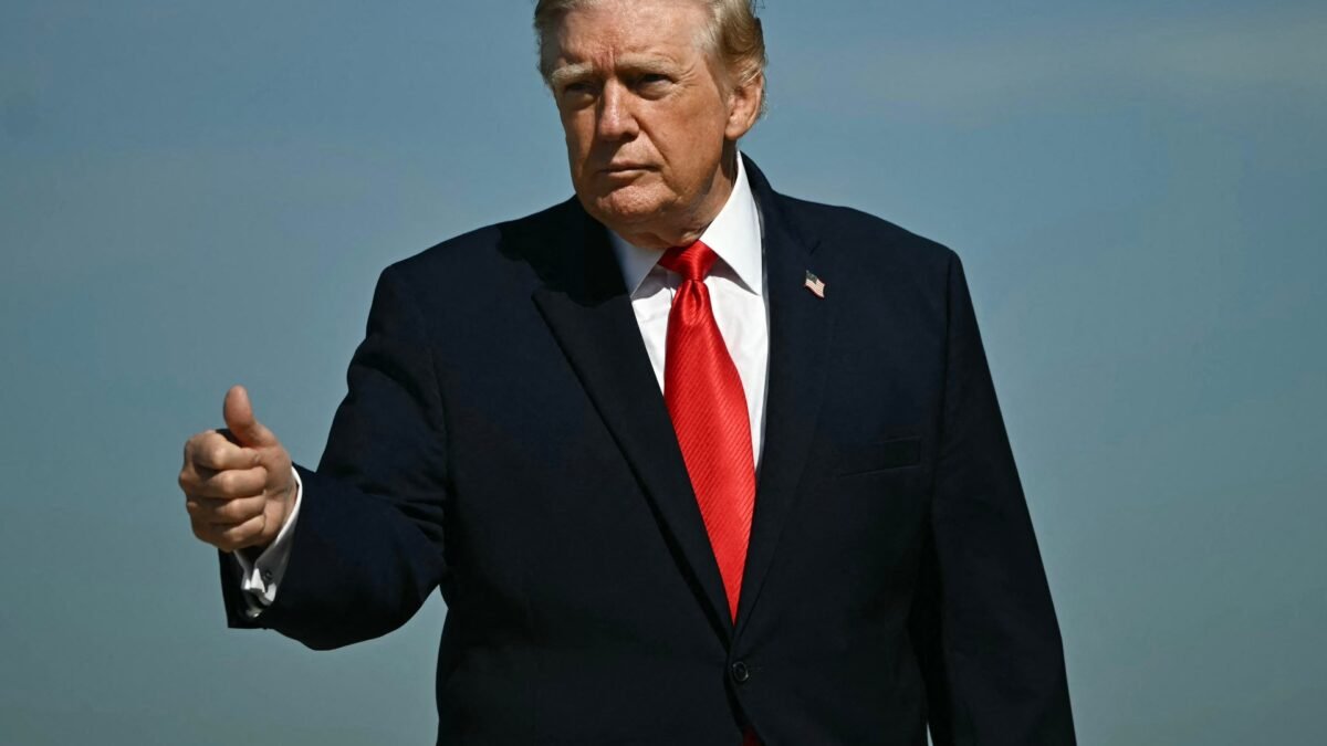 Trump acusa rebeldes Iêmen de tentar subir petróleo antes eleições