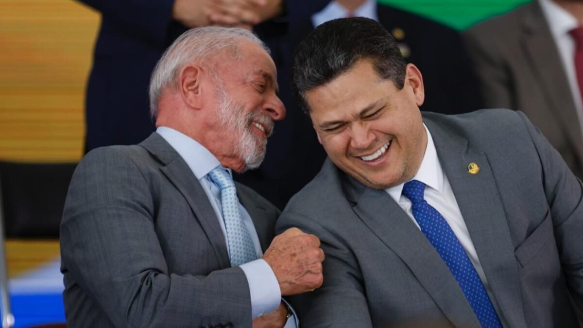 Lula cobra do Senado votação para acabar com escala 6 por 1