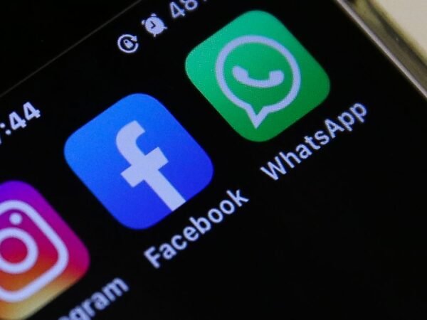 Justiça manda Meta reativar perfis de estudantes do RS