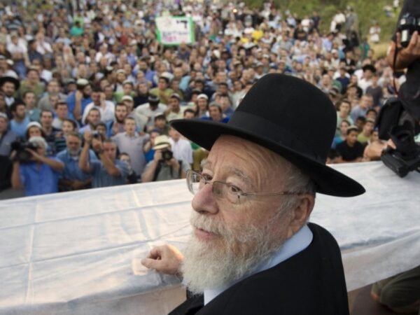 Rabino israelense autoriza colonos a furtarem azeitonas palestinas
